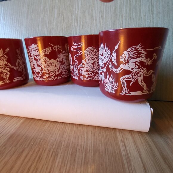 Vintage Hazel-Atlas Milk 1950s Glass Mugs Maroon Native American scenes - Picture 4 of 11